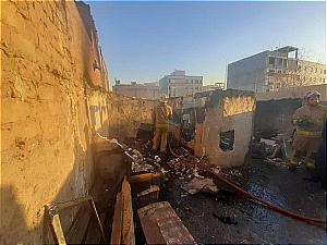 دو اتاق مسکونی در پشت بام ساختمان سه طبقه آتش گرفت